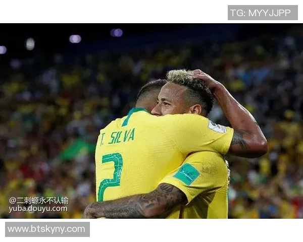 韩国足球戴帽子球星的辉煌时刻与不朽传奇分析 韩国足球戴帽子球星的辉煌时刻与不朽传奇分析